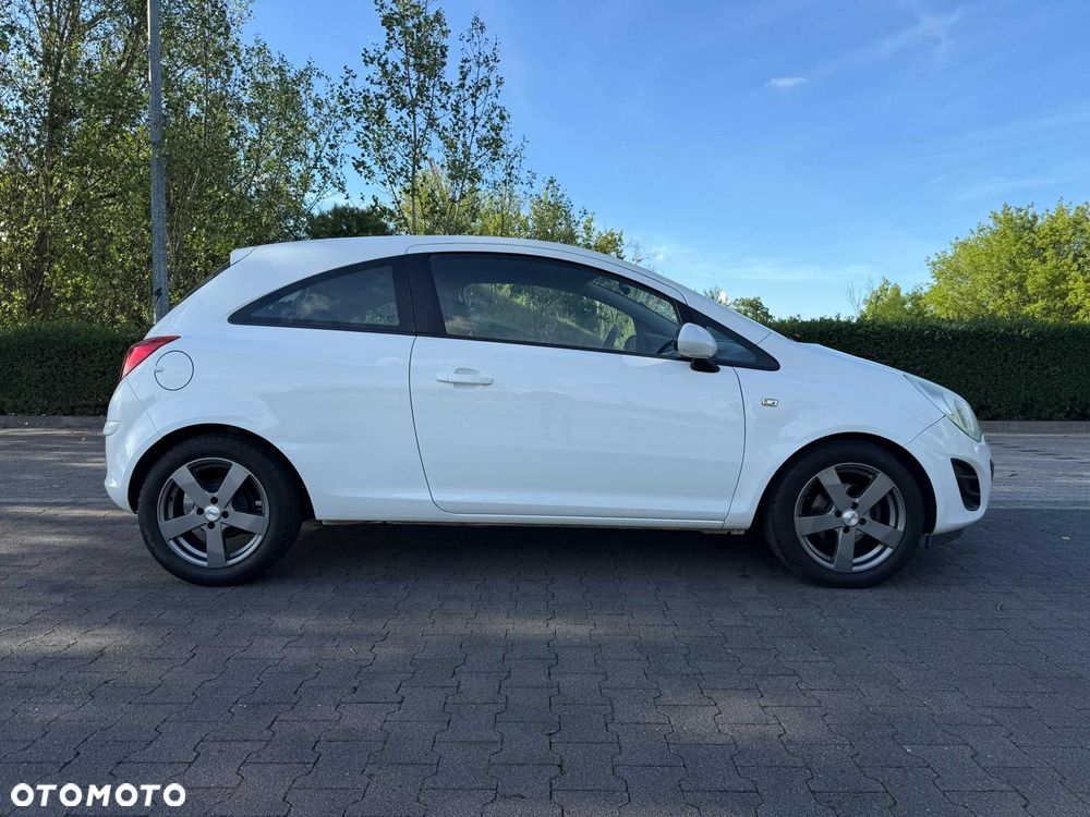 Opel Corsa - 3