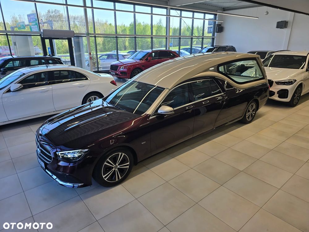 Mercedes-Benz Klasa E 200 Exclusive - 1