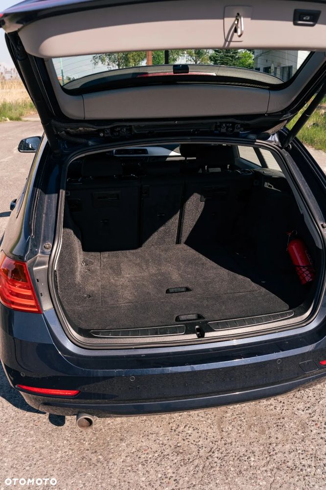BMW Seria 3 320d Efficient Dynamics Edition - 3
