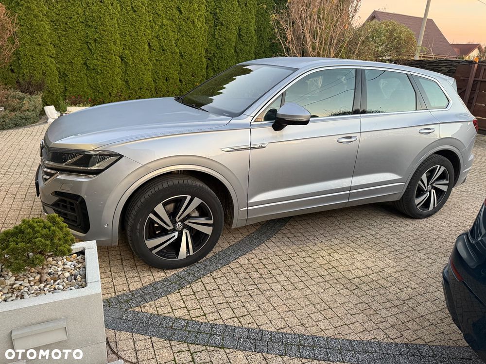 Volkswagen Touareg - 13