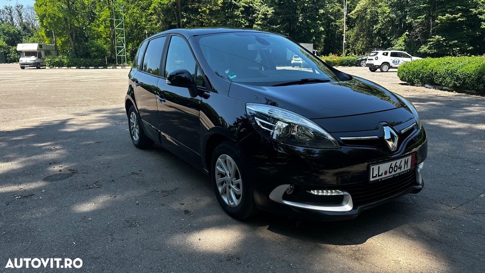 Renault Scenic - 1