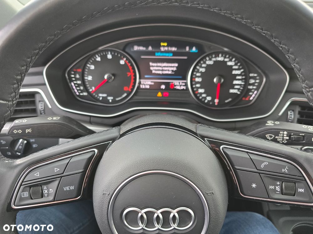 Audi A4 Avant 35 TFSI S line - 25