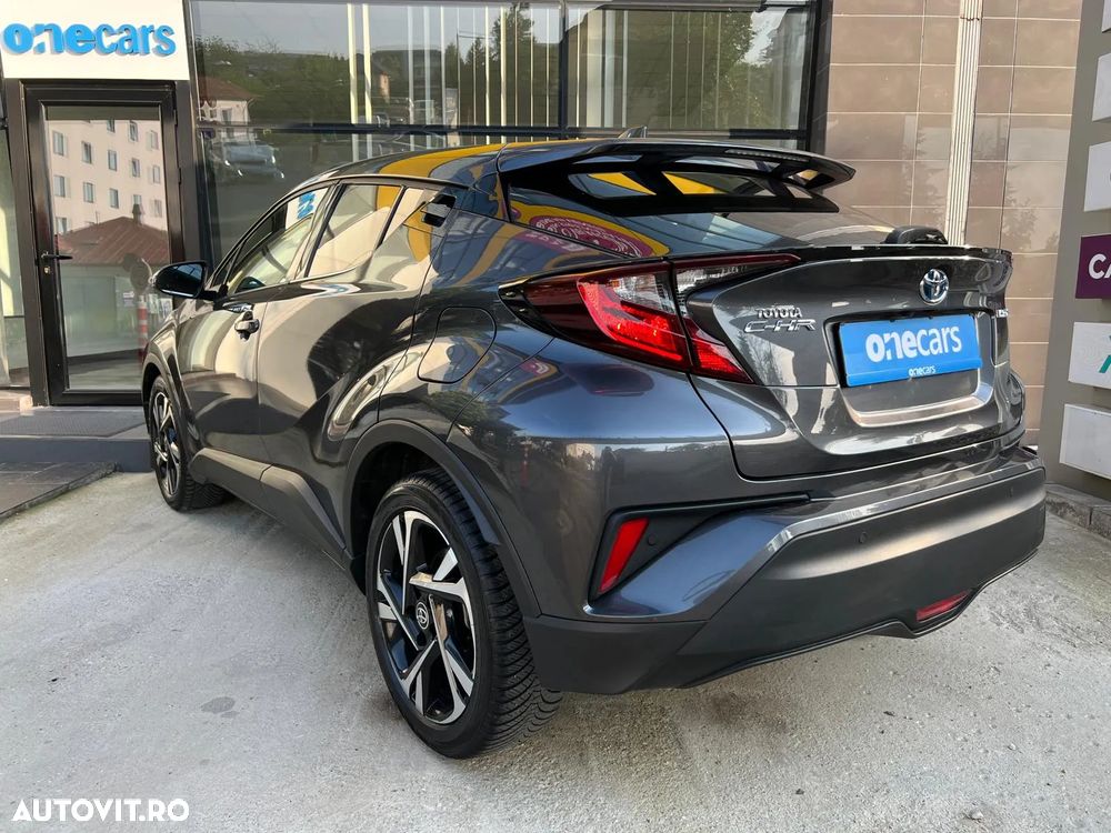 Toyota C-HR - 12