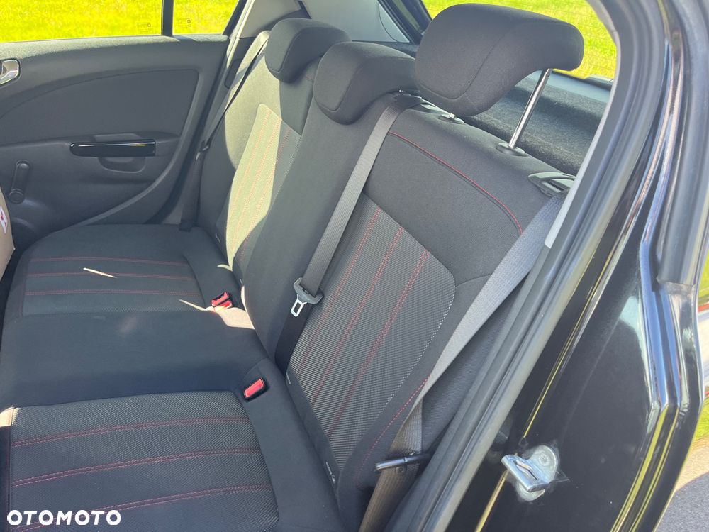 Opel Corsa 1.4 16V Essentia - 19
