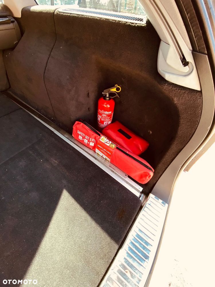 Mercedes-Benz Klasa E 320 CDI Avantgarde - 7