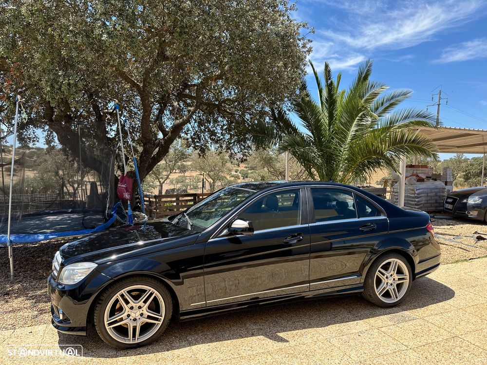 Mercedes-Benz C 320 - 26