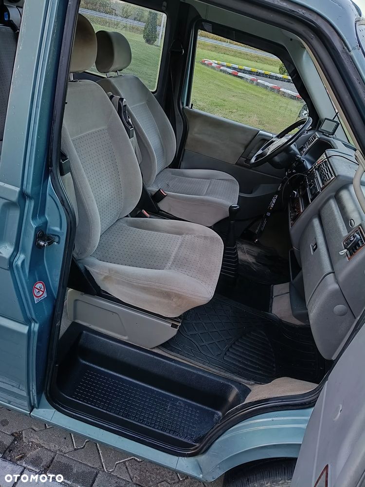 Volkswagen Transporter - 17