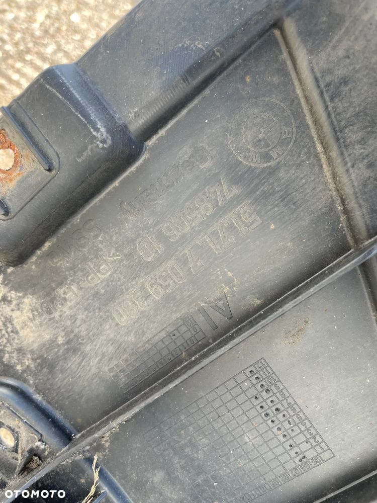 NADKOLE LEWY PRAWY PRZÓD BMW E90 SEDAN - 4