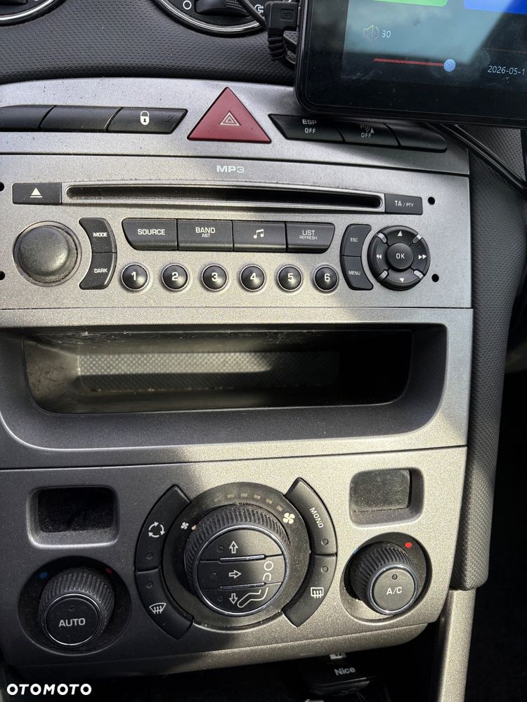 Peugeot 308 HDi FAP 110 Platinum - 19