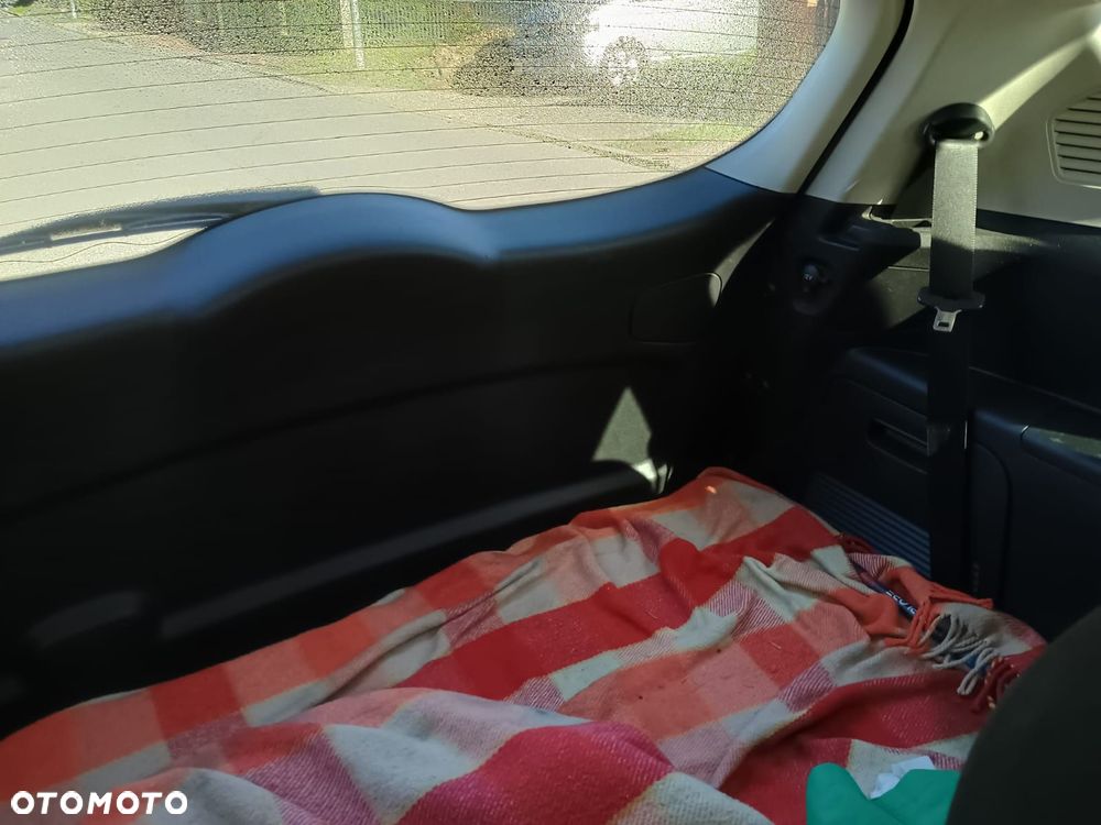 Ford S-Max - 15