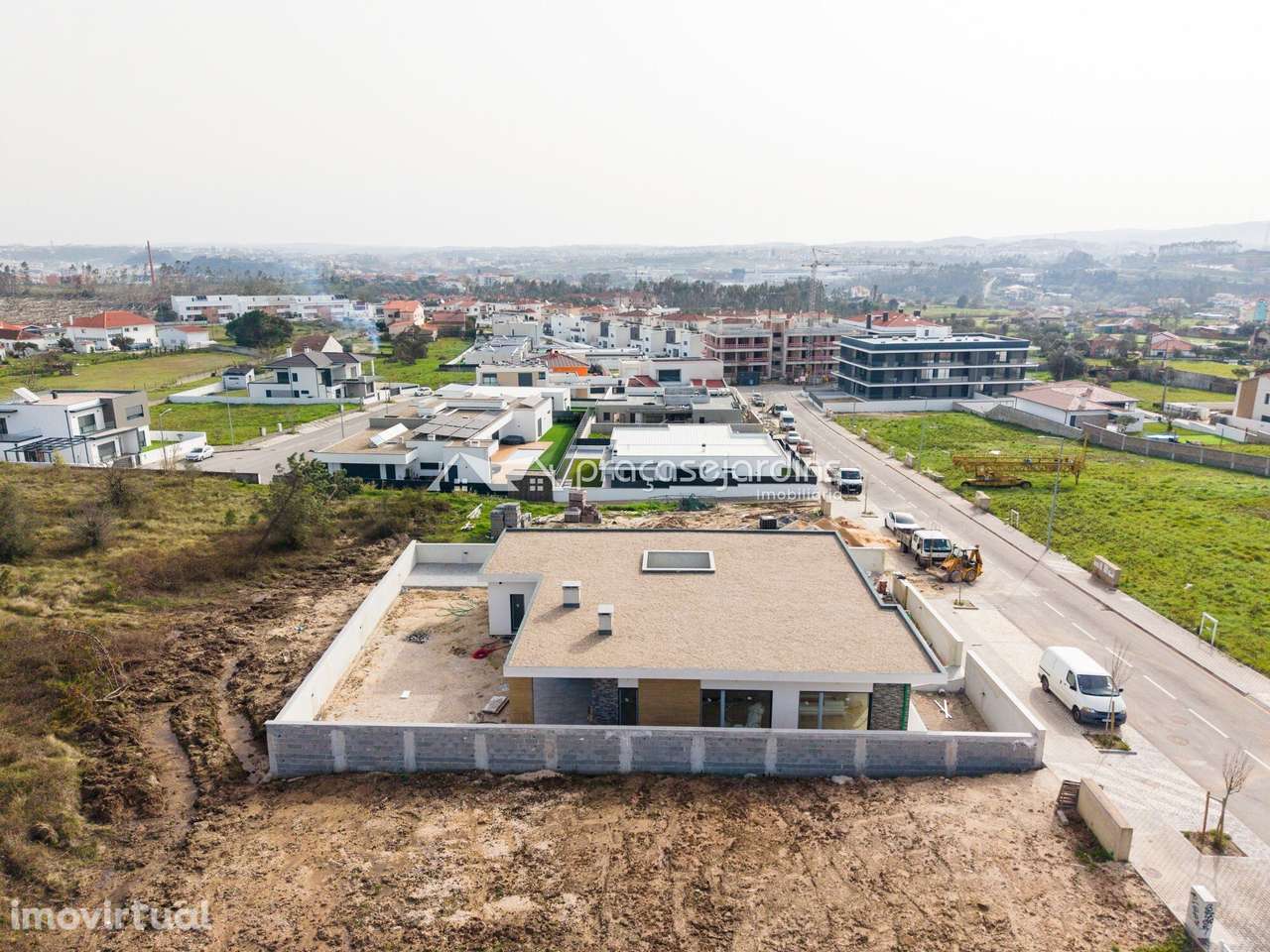 Moradia T4 - Grande imagem: 3/37