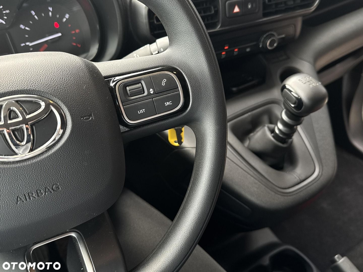 Toyota PROACE CITY - 17