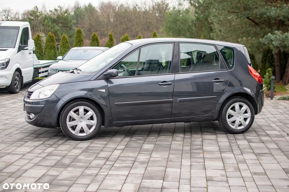 Renault Scenic - 3