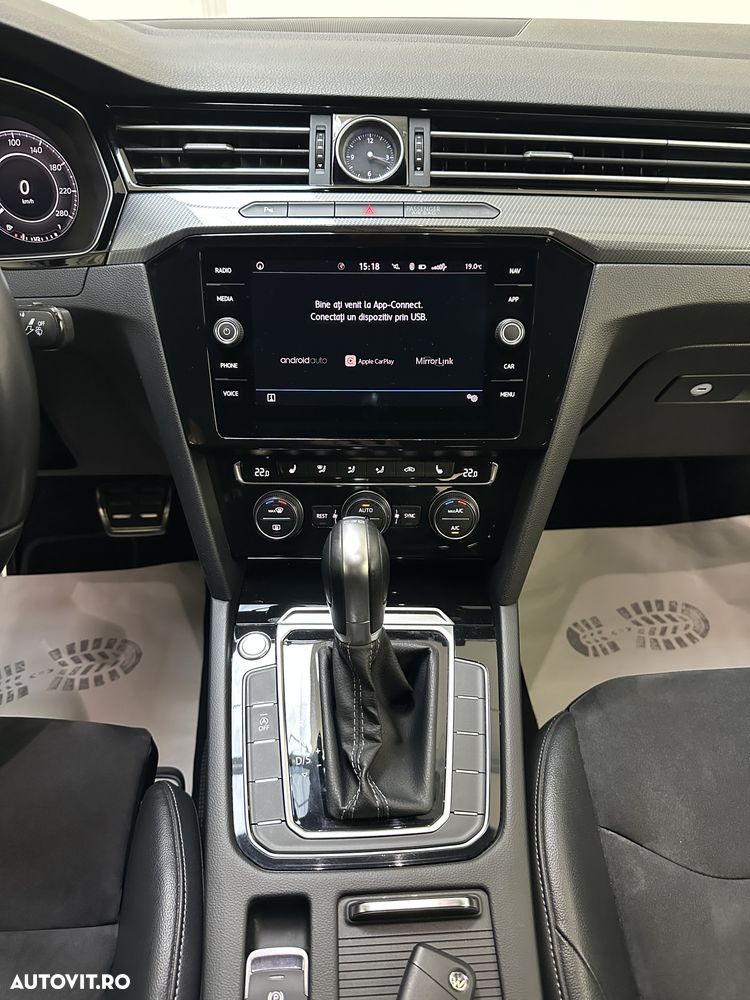 Volkswagen Arteon 2.0 TDI SCR DSG R-Line - 27