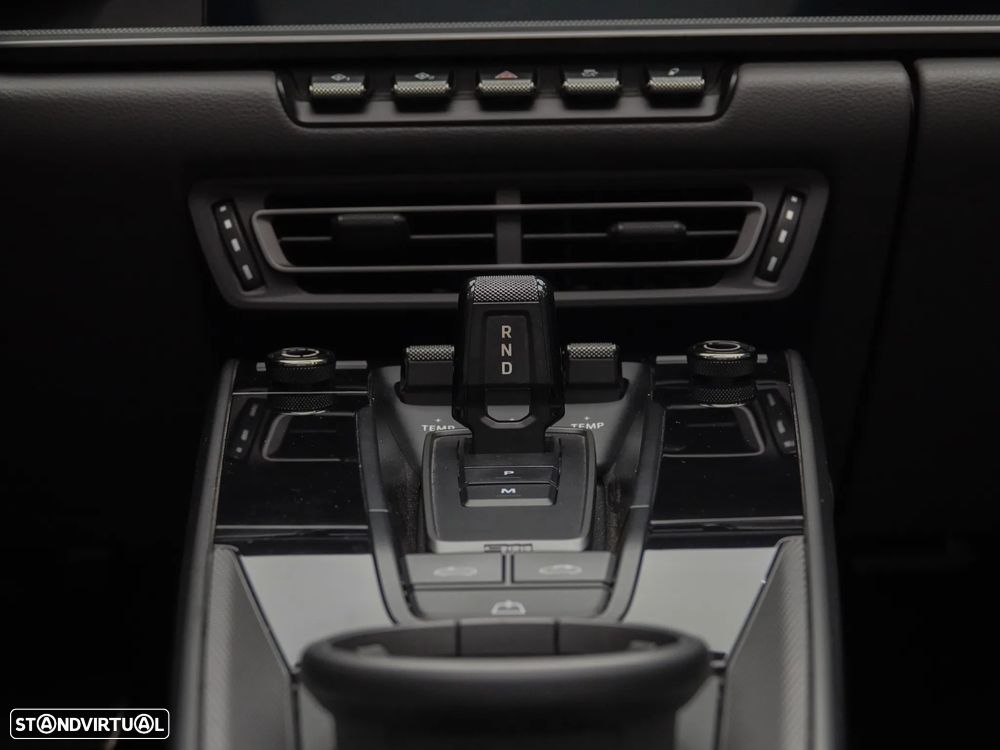 Porsche 911 (992) Carrera PDK - 36