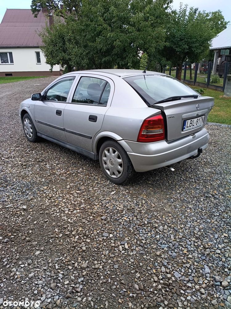 Opel Astra - 5