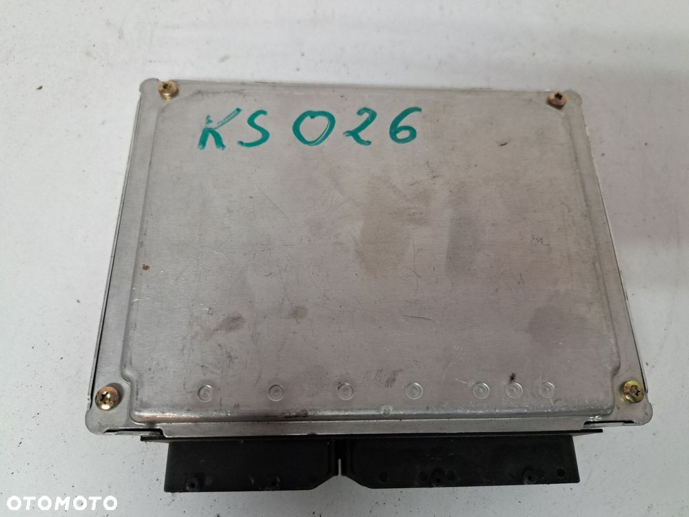 AUDI A4 2.4 KOMPUTER STEROWNIK SILNIKA 3B0 907 552J - 2