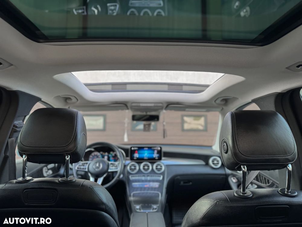 Mercedes-Benz GLC 300 d 4Matic 9G-TRONIC Exclusive - 25