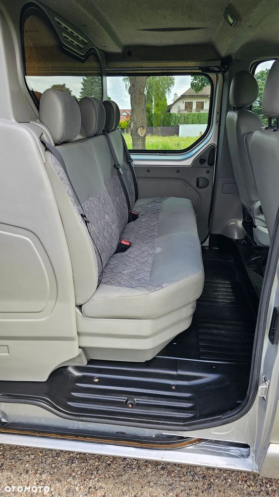 Opel Vivaro - 9