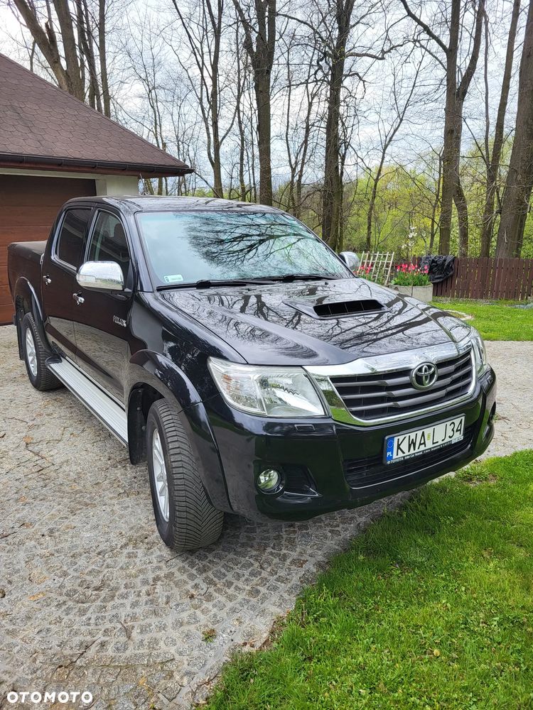 Toyota Hilux 3.0 D-4D SR5 - 14