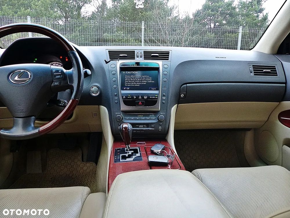 Lexus GS 450h Elegance - 36