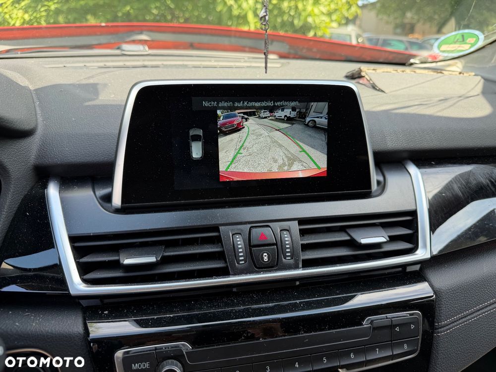 BMW Seria 2 220i Sport-Aut Sport Line - 29