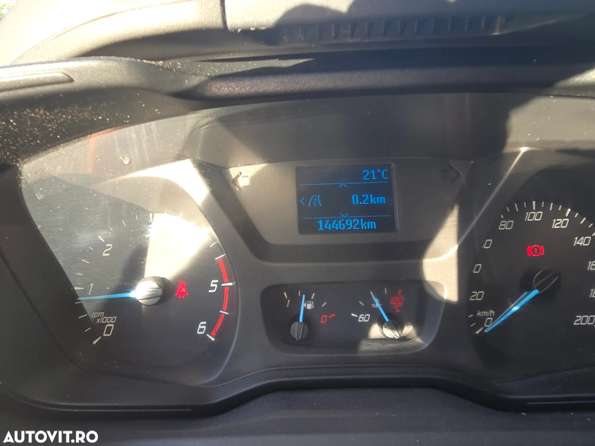 Ford Transit - 10