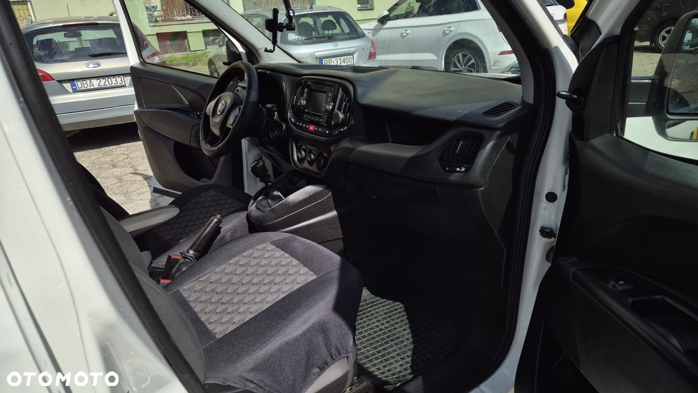 Fiat Doblo - 21