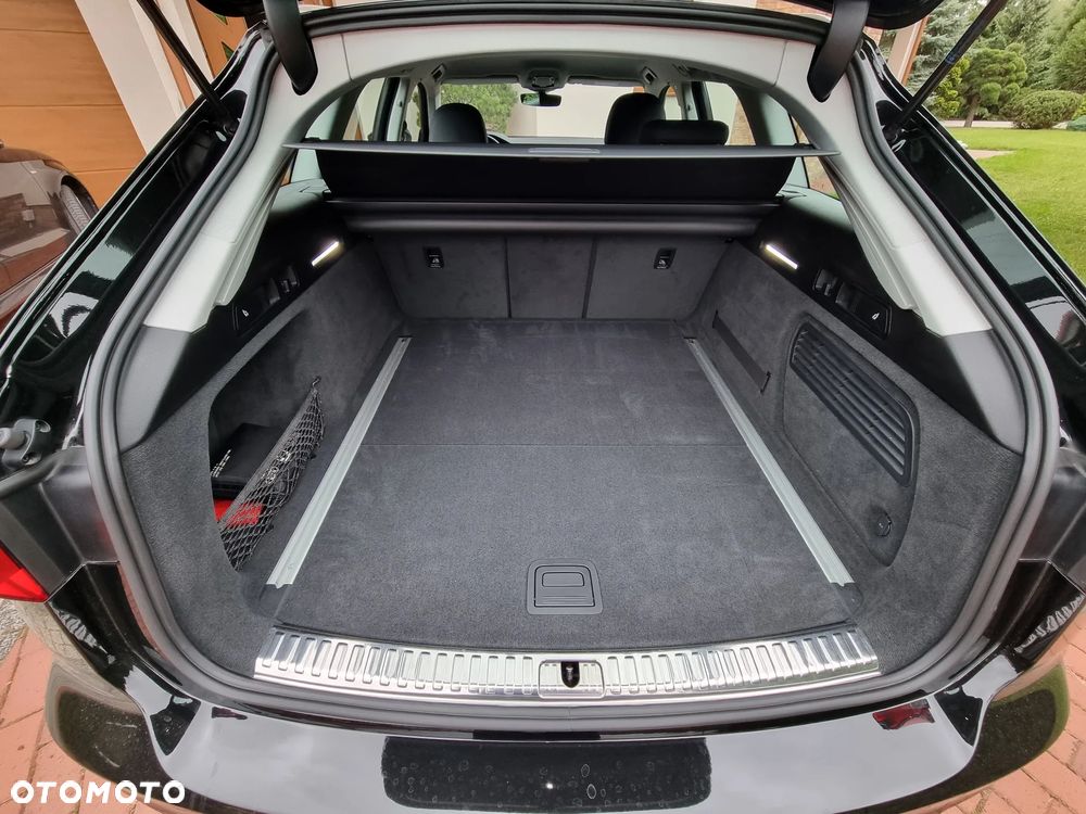 Audi A6 - 24
