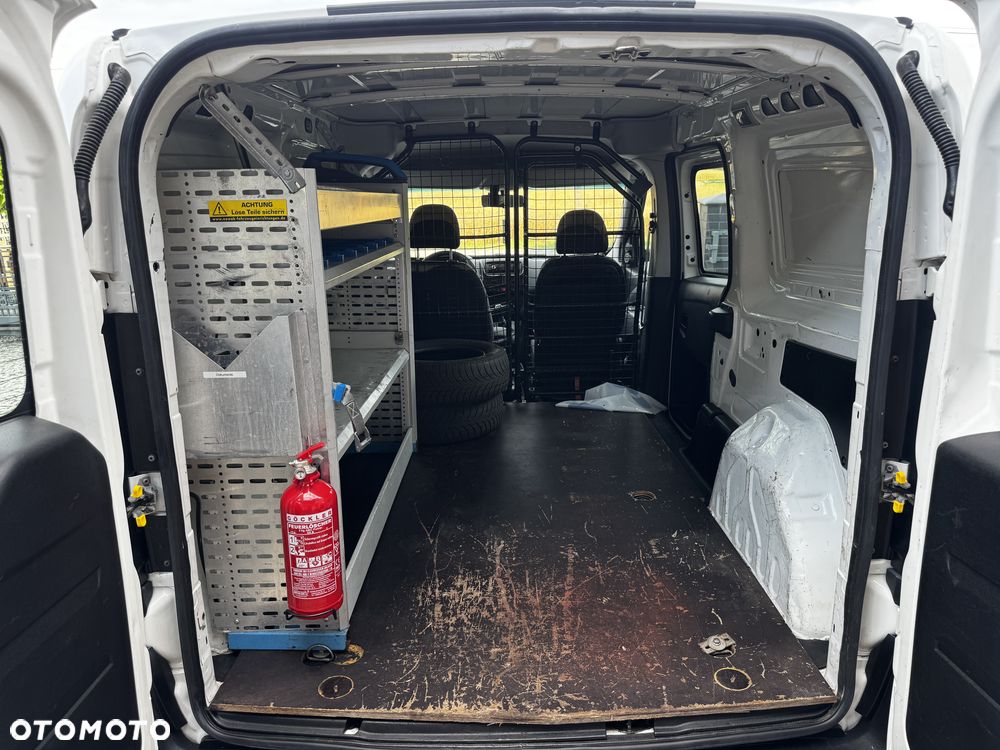 Fiat Doblo Maxi - 32