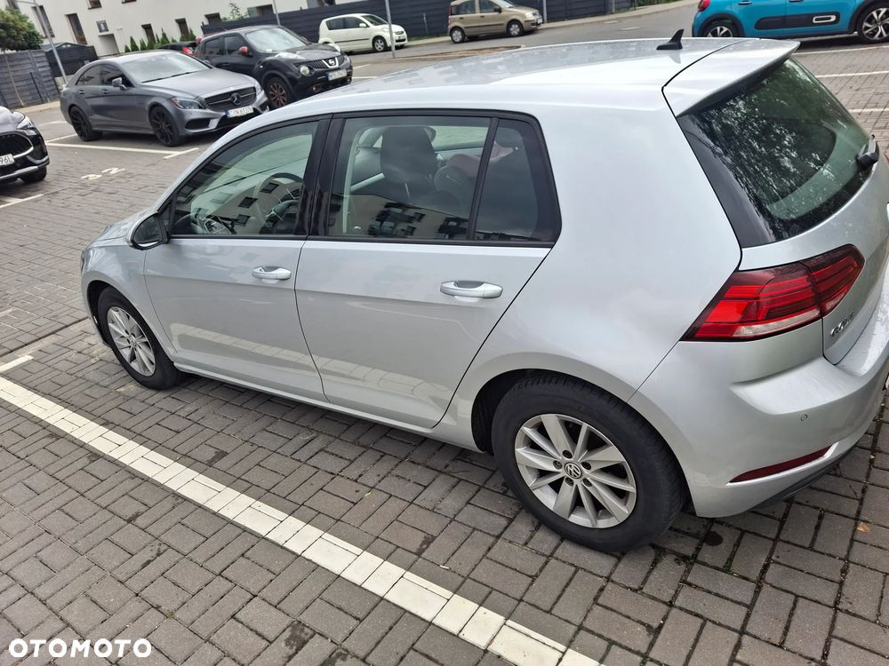 Volkswagen Golf 1.6 TDI BMT Comfortline - 3