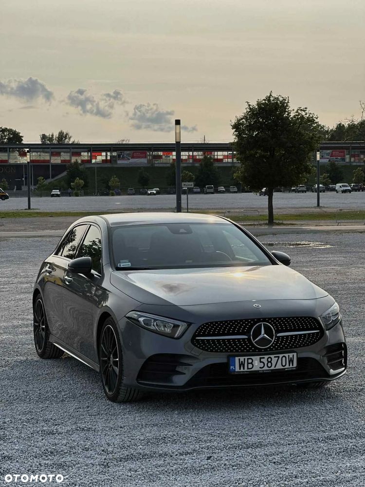 Mercedes-Benz Klasa A 200 AMG Line 7G-DCT - 3