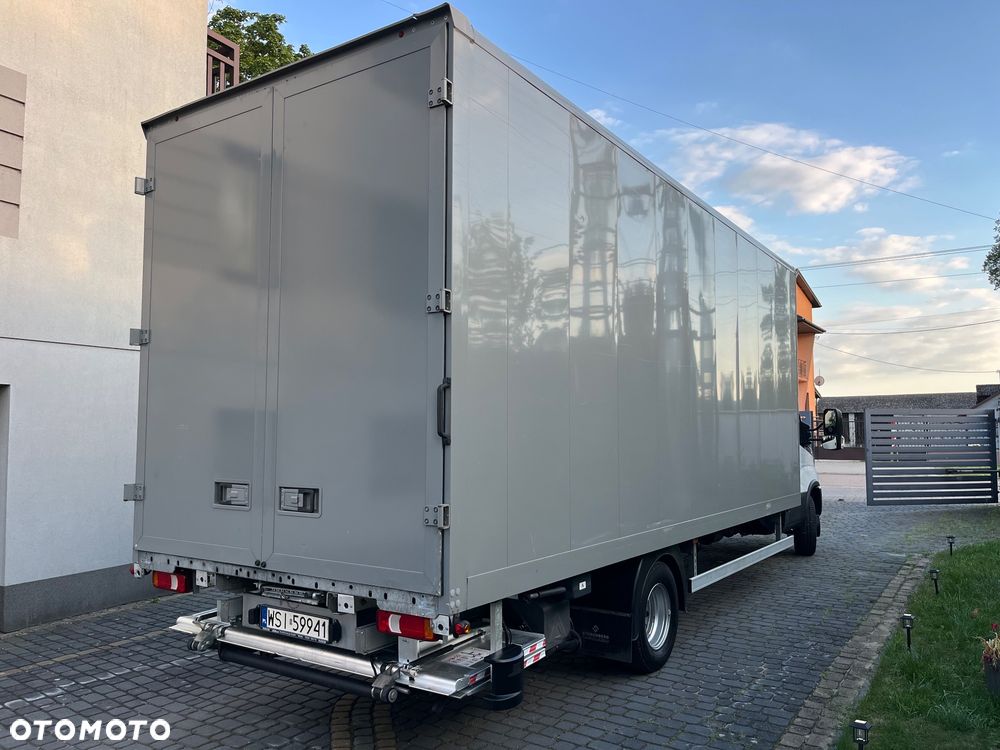 Iveco 70C18 - 3