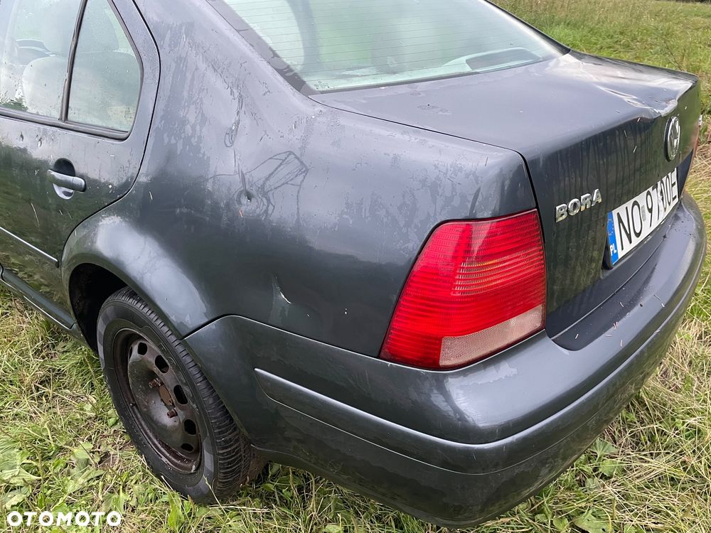 Volkswagen Bora 2.0 Basis - 9