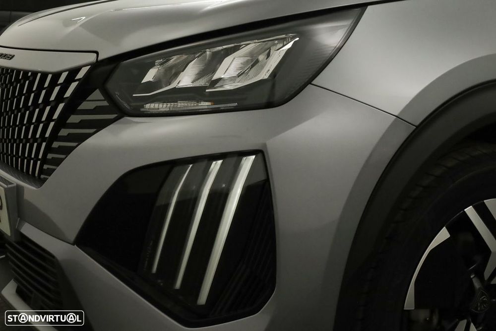 Peugeot 2008 1.2 PureTech Allure - 6