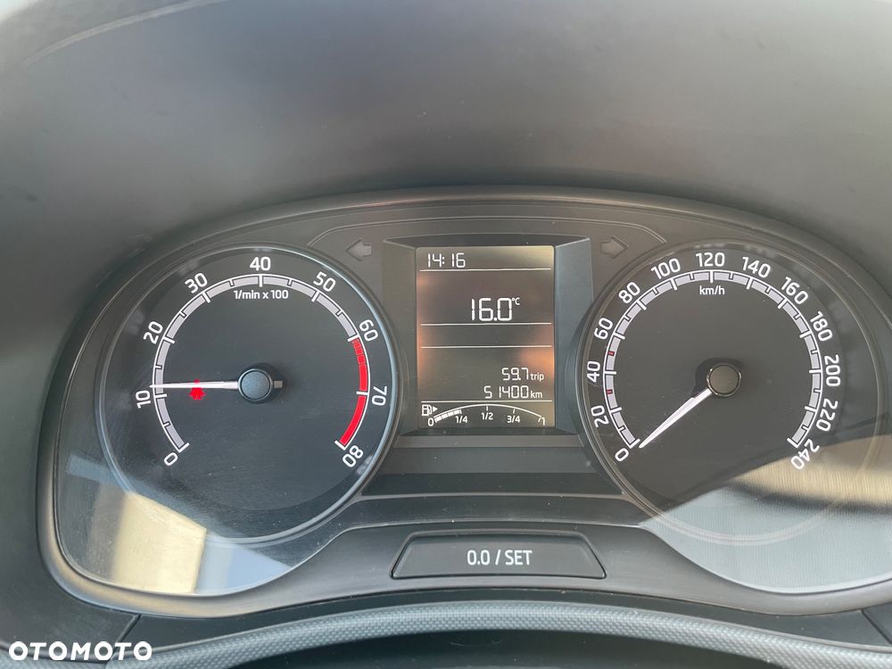 Skoda Fabia 1.0 MPI Active - 13