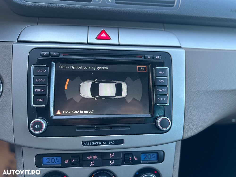 Volkswagen Passat 2.0 TDI DPF DSG Highline - 18