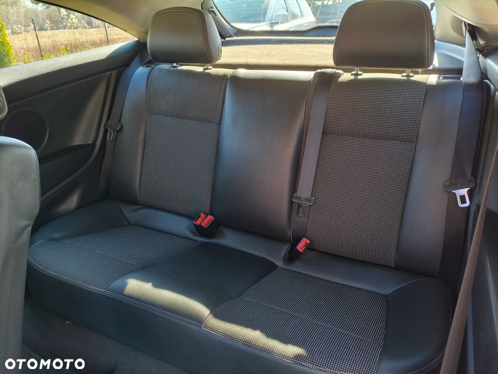 Opel Astra 1.9 CDTI Edition - 16