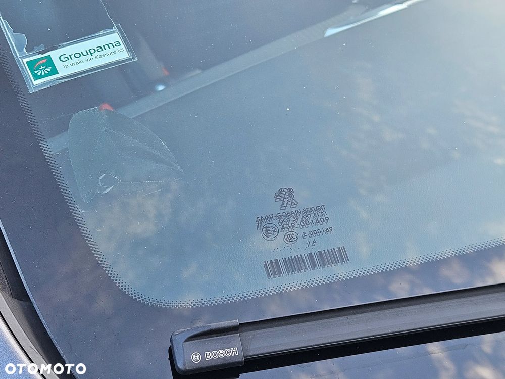 Peugeot 2008 1.6 e-HDi Active S&S - 11