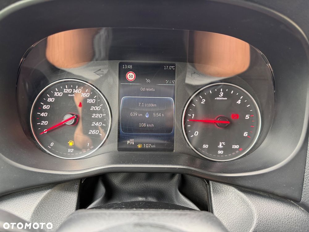 Mercedes-Benz Vito - 34