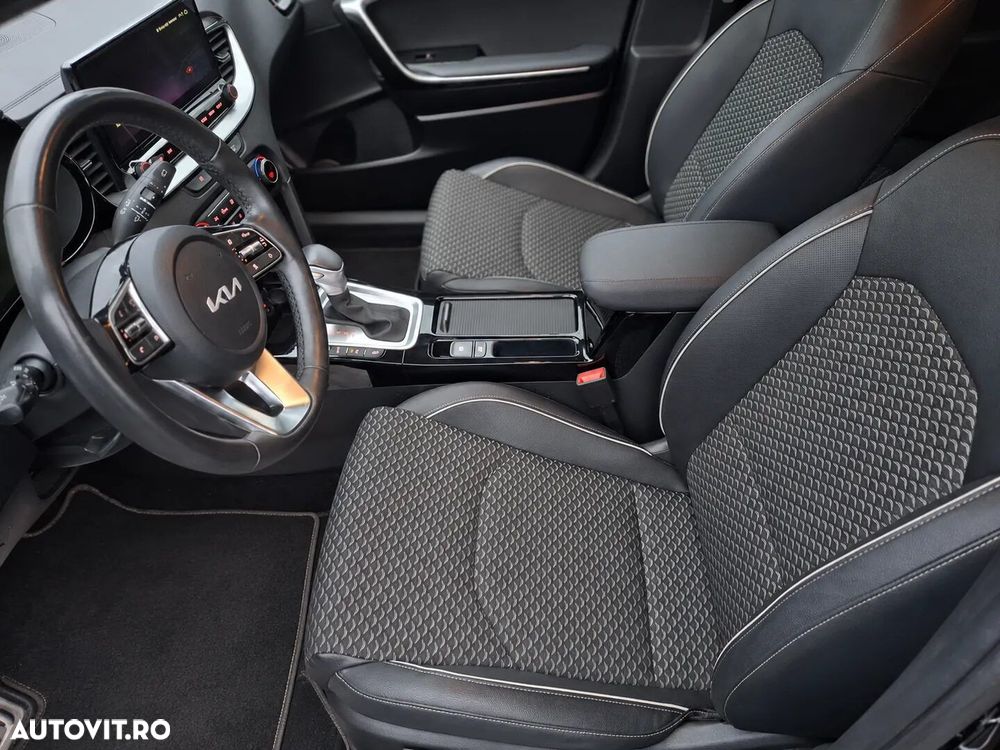 Kia XCeed - 21