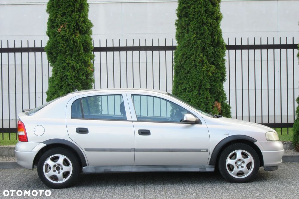 Opel Astra - 6