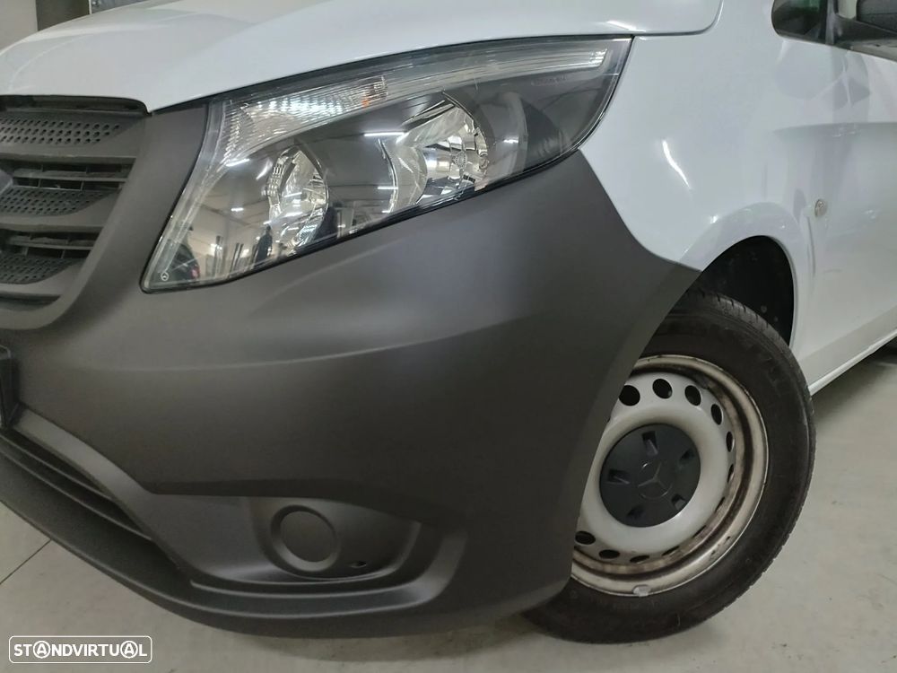 Mercedes-Benz Vito Furgão 116 CDI AUTO - 4
