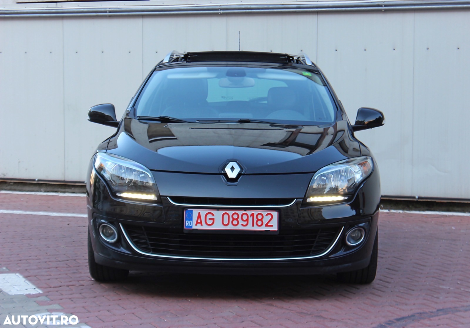 Renault Megane ENERGY dCi 110 Start & Stop Bose Edition - 10