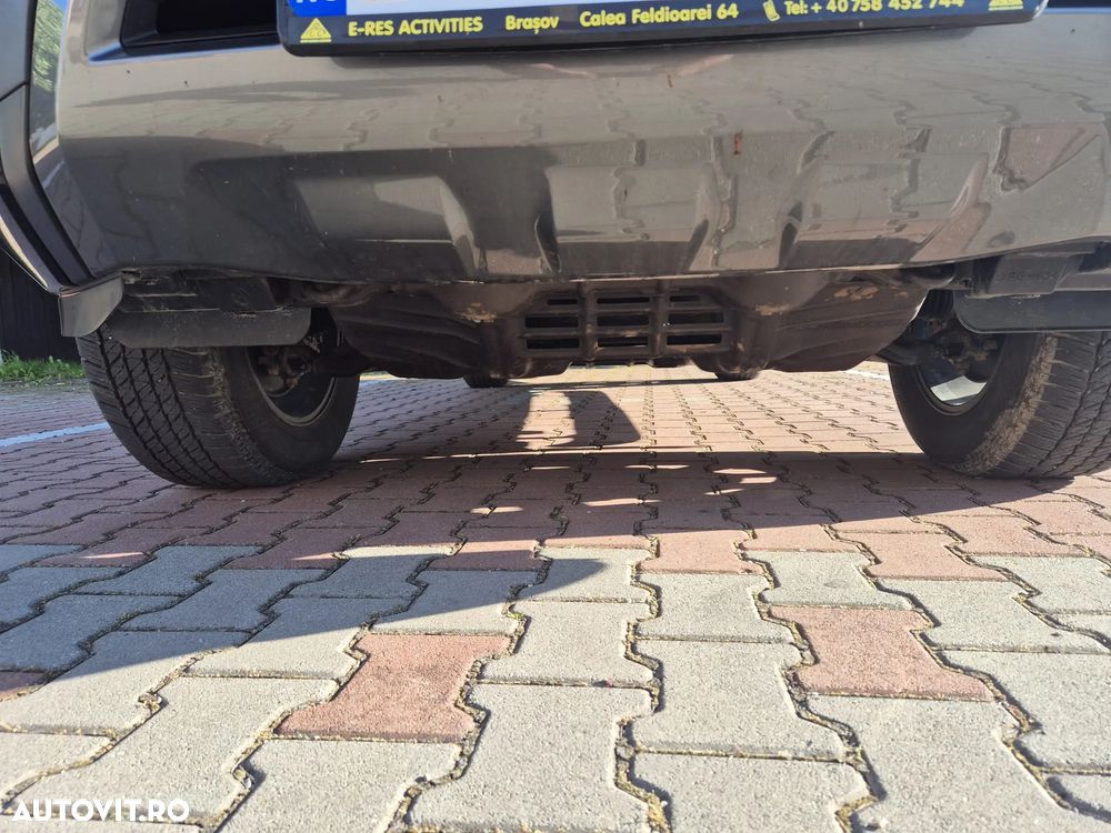 Toyota Hilux 2.8D 204CP 4x4 Double Cab AT Invincible - 9