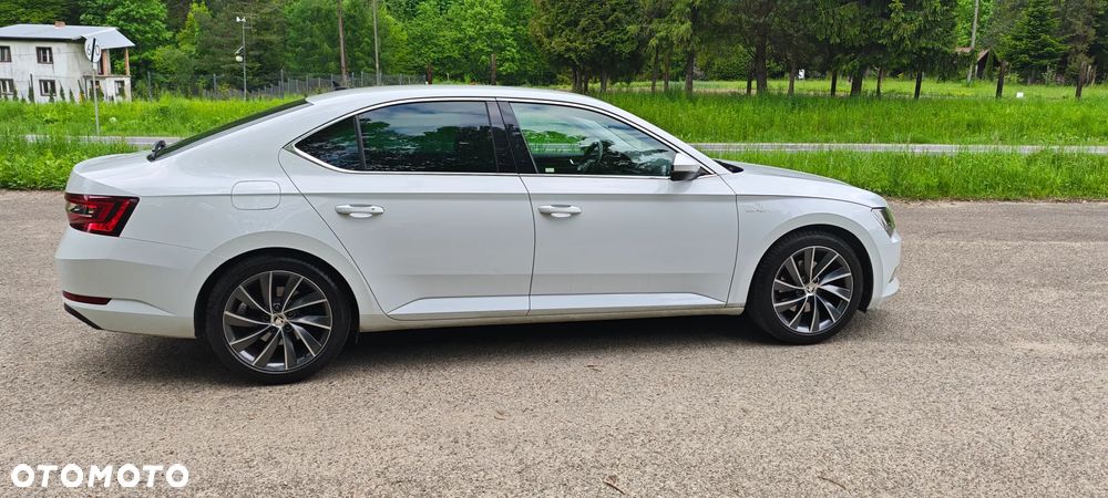 Skoda Superb 1.8 TSI L&K DSG - 12