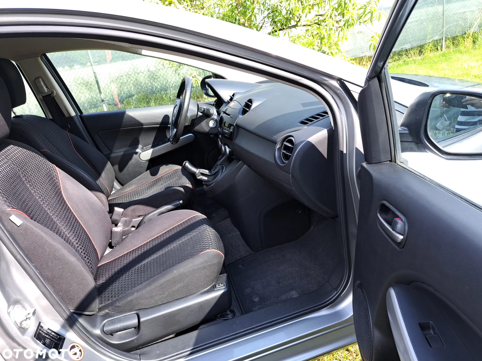 Mazda 2 1.3 MZR Edition - 8