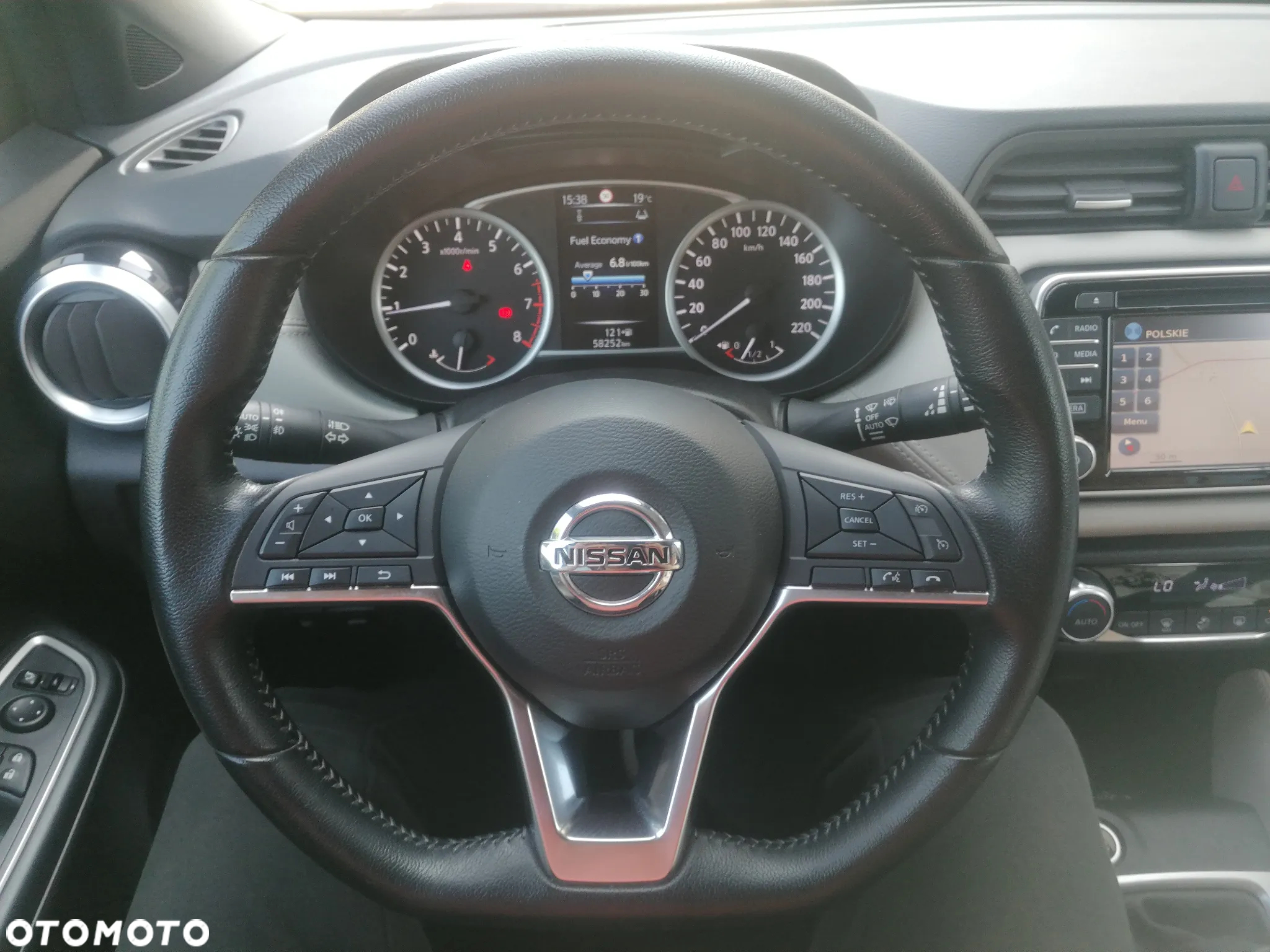 Nissan Micra 0.9 IG-T BOSE Personal Edition - 11