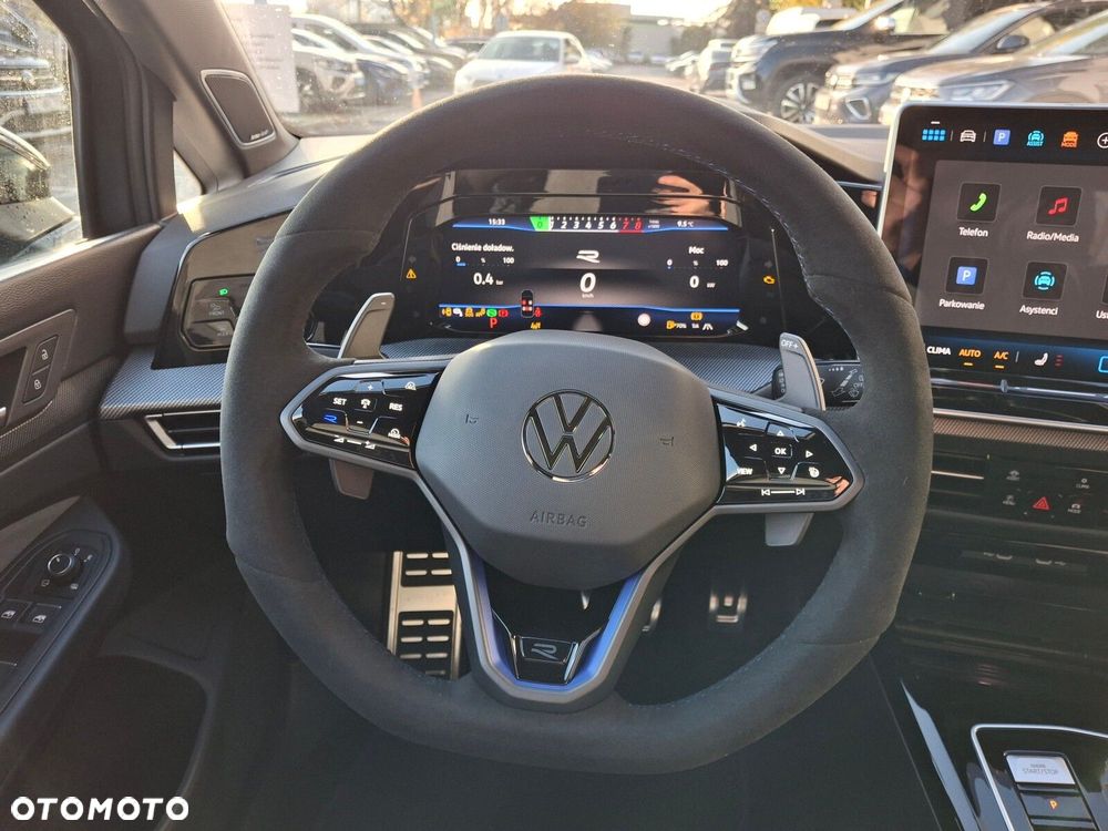 Volkswagen Golf - 23