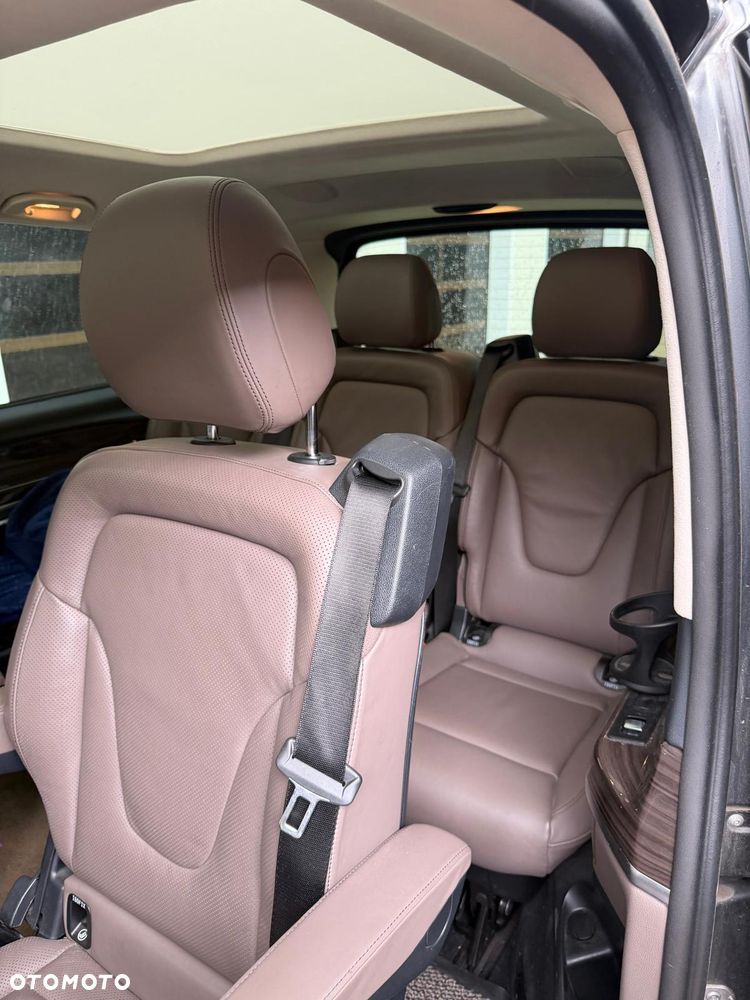 Mercedes-Benz Klasa V 300 d lang 9G-TRONIC Exclusive - 10
